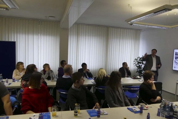 p1040343_16880EDE9-7CEB-2BD5-F654-47BD3055CBD9.jpg